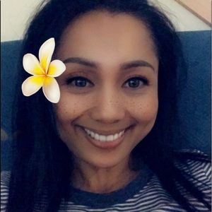 Meet your Posher, Anne